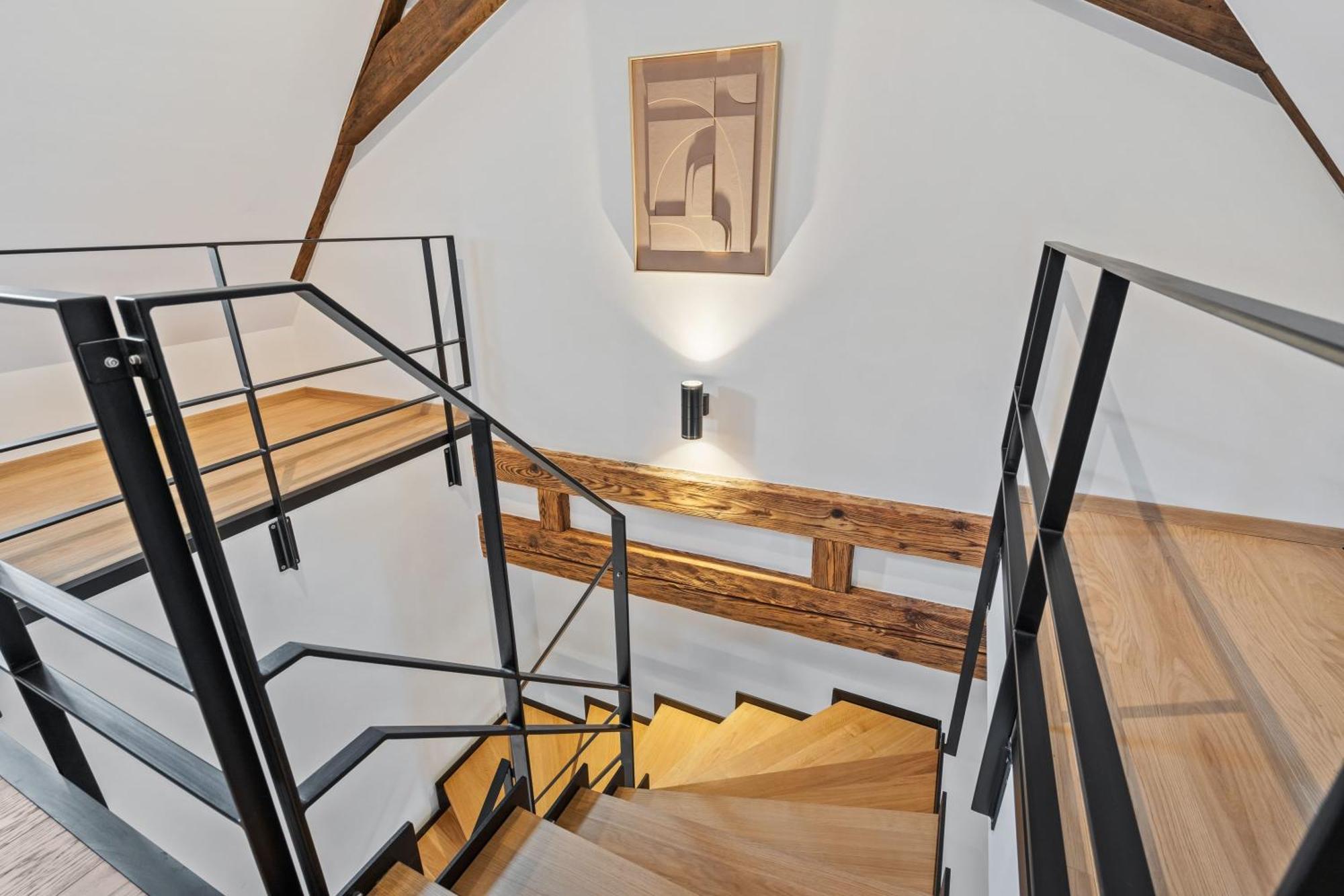Elegant Clausen Apartment With King Bed & Wifi Luxemburg Exterior foto