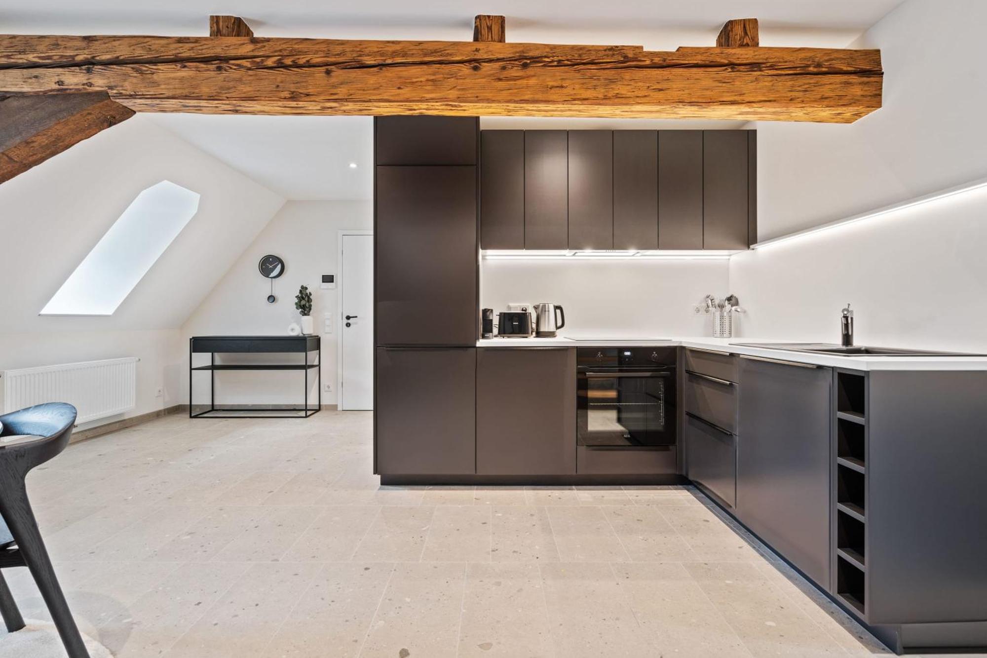 Elegant Clausen Apartment With King Bed & Wifi Luxemburg Exterior foto